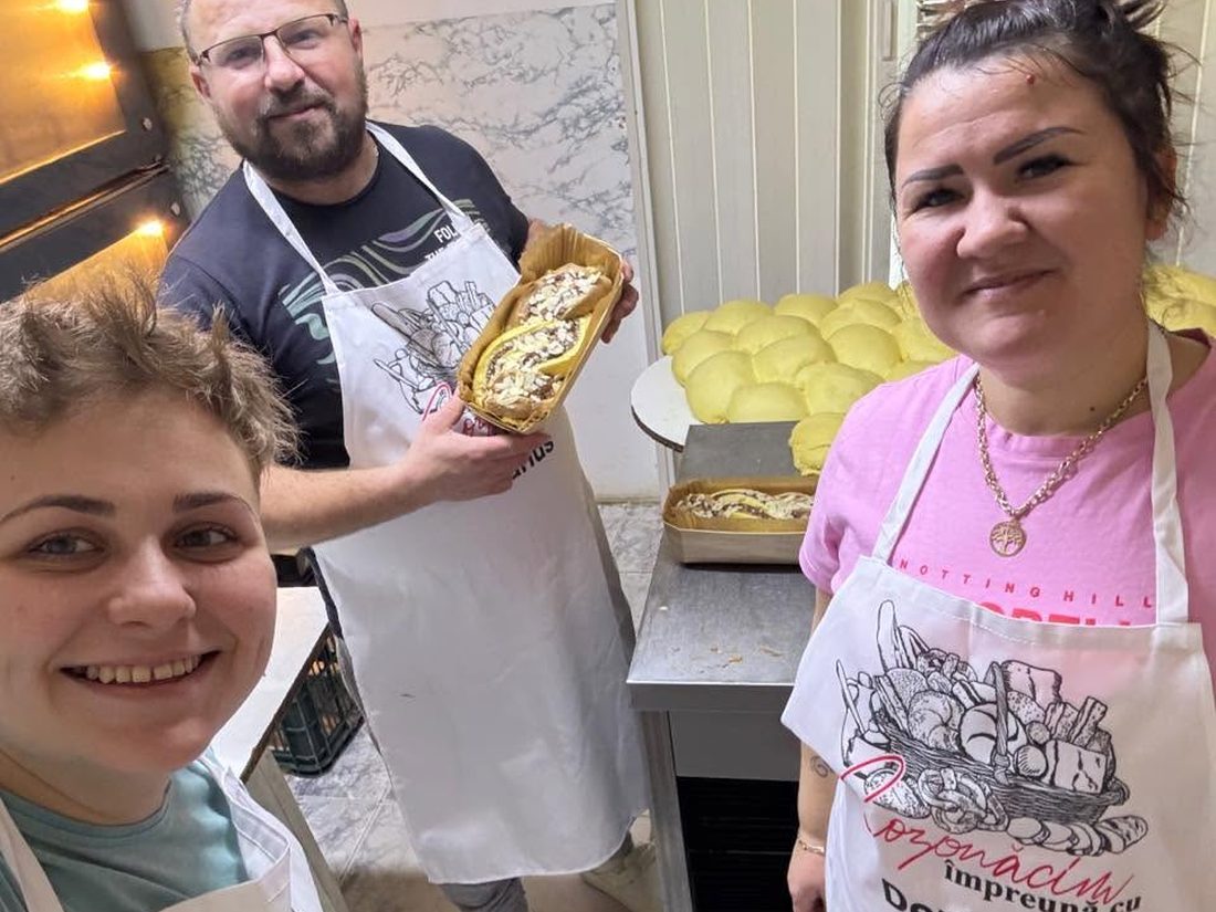 Familia Gag în atelierul de patiserie