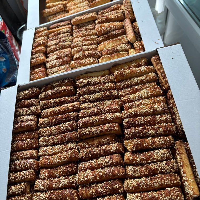 Tăvi de sărățele